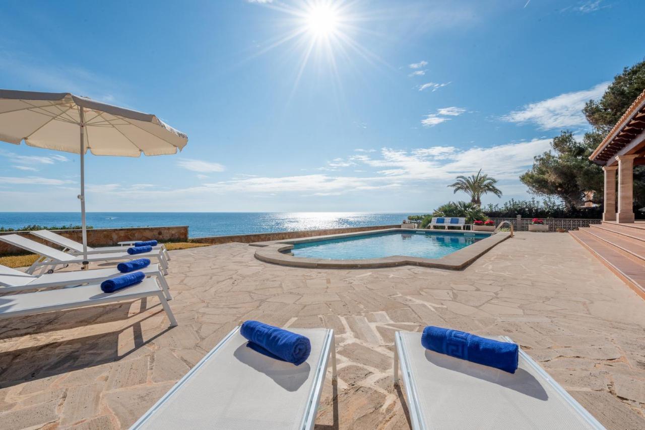 Front A Far Villa Portocolom (Mallorca)